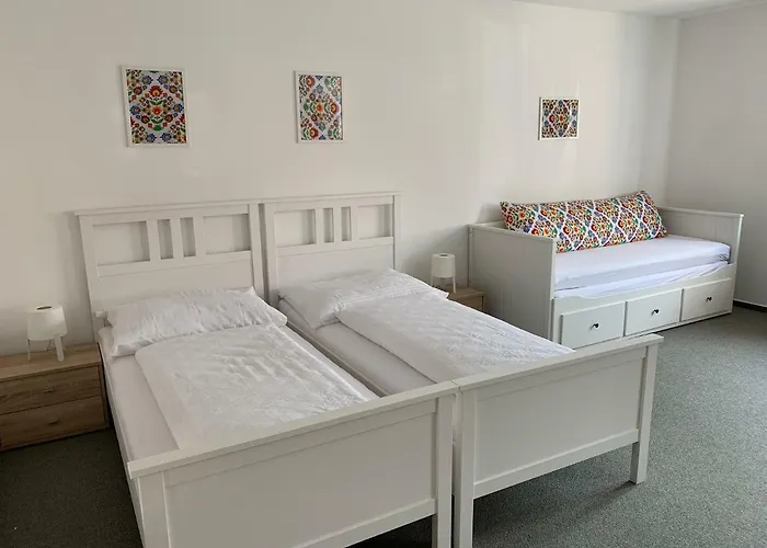 Mikulov Inn - Apartments Slunce 3*